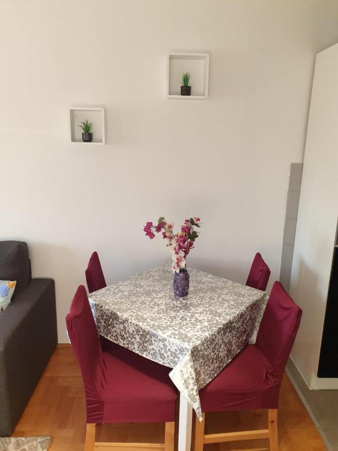 Apartman Dzakula Zagreb Ngoại thất bức ảnh